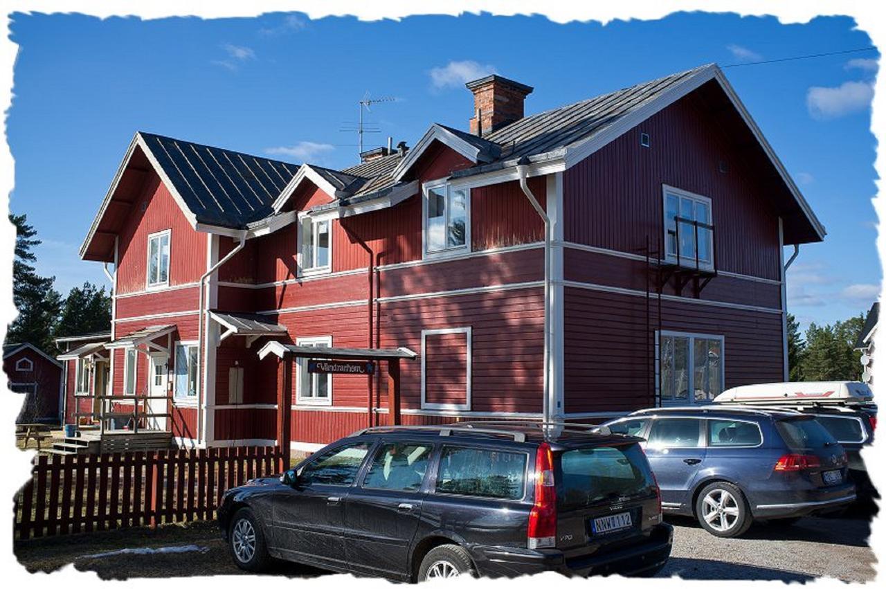 Furudals Vandrarhem Och Sjoecamping Exteriér fotografie